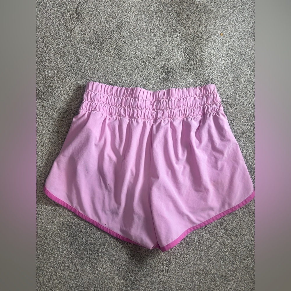 Athleta Girl Run Free 2.5" Short Girl’s Size 14 Large Activewear Workout running